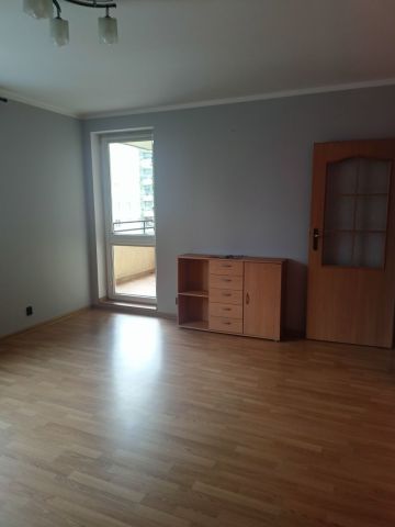 Mieszkanie 3-pokojowe Wrocław Psie Pole, ul. Litewska. Zdjęcie 1