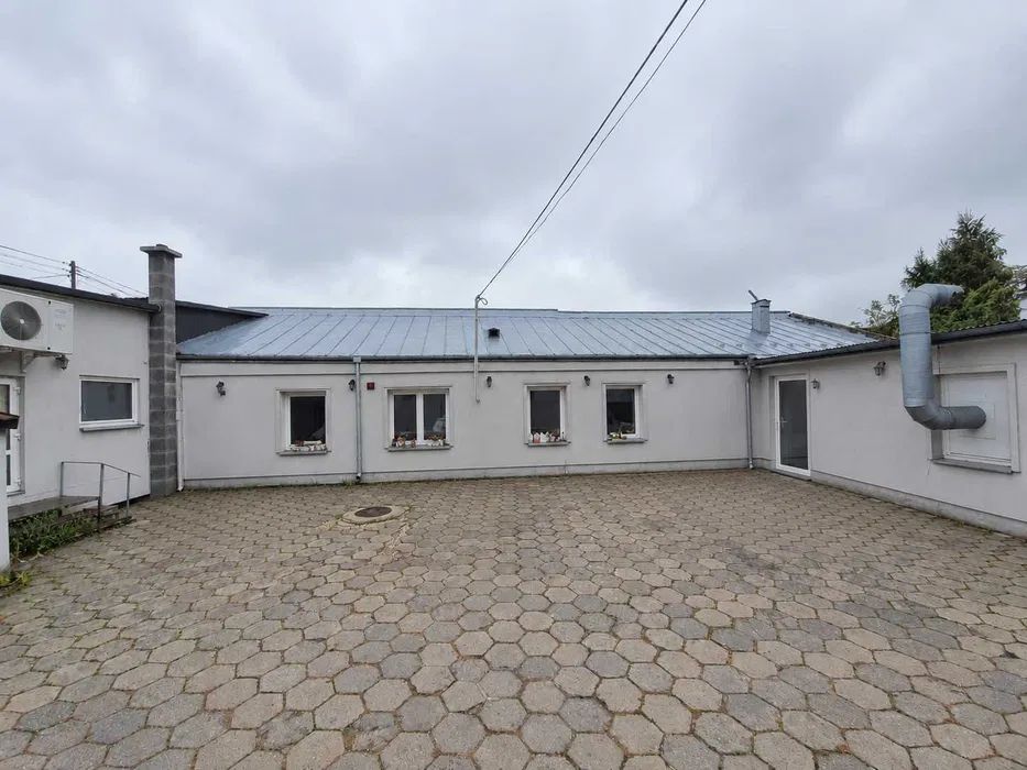 Lokal Jędrzejów. Zdjęcie 1