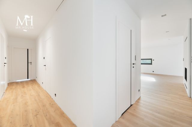 dom wolnostojący, 4 pokoje Okup Mały. Zdjęcie 9