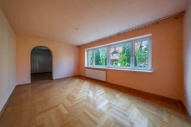 dom wolnostojący, 10 pokoi Marki, ul. Telimeny. Zdjęcie 15