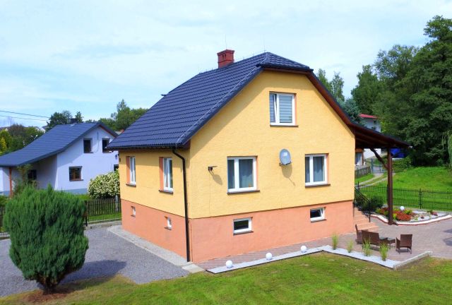 dom wolnostojący, 4 pokoje Bestwinka, ul. Rzeczna. Zdjęcie 1