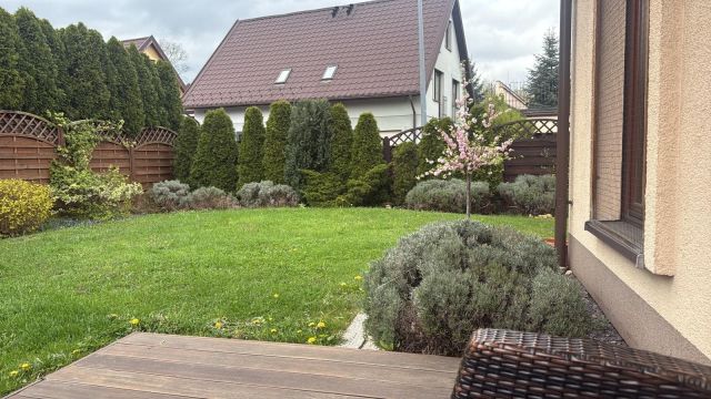 dom wolnostojący, 5 pokoi Świebodzice. Zdjęcie 11