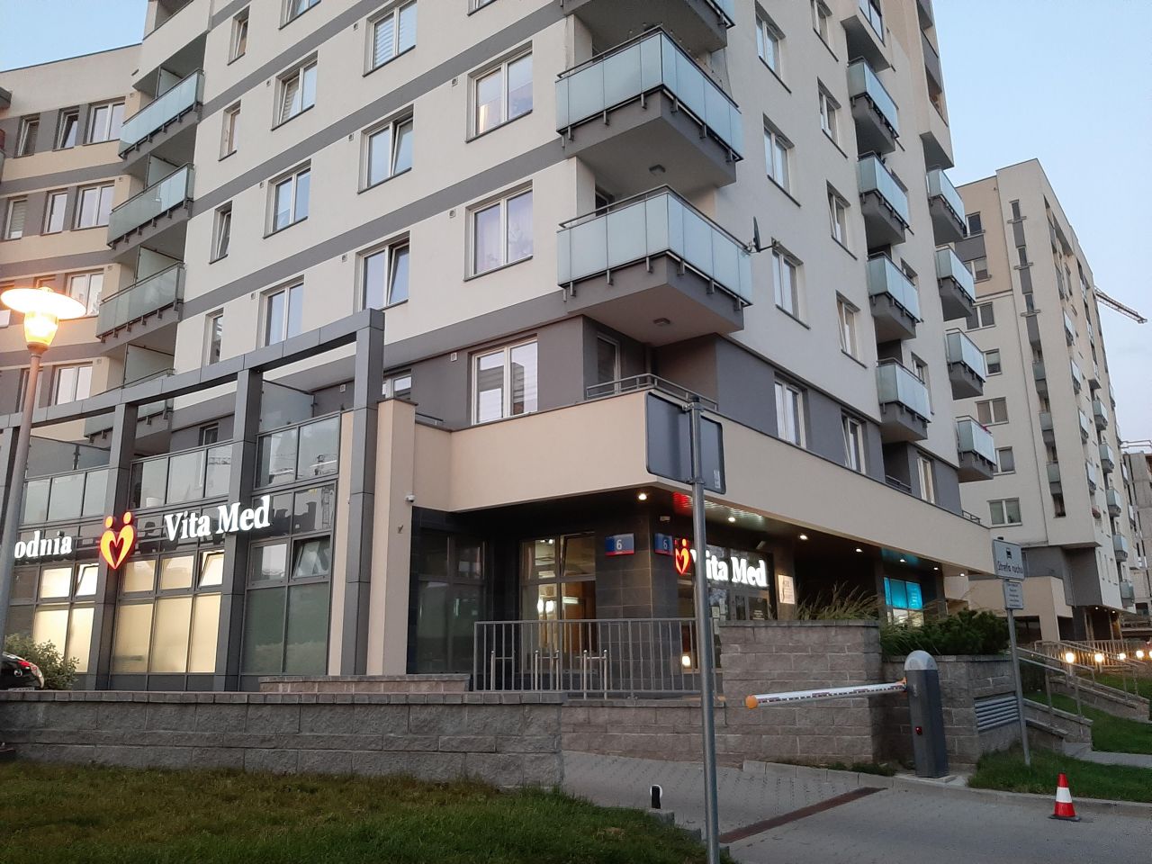 Mieszkanie 2-pokojowe Warszawa Gocław, ul. Jana Nowaka-Jeziorańskiego. Zdjęcie 1