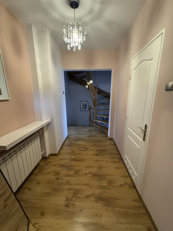 dom szeregowy, 3 pokoje Kłodzko, ul. Wolności. Zdjęcie 11