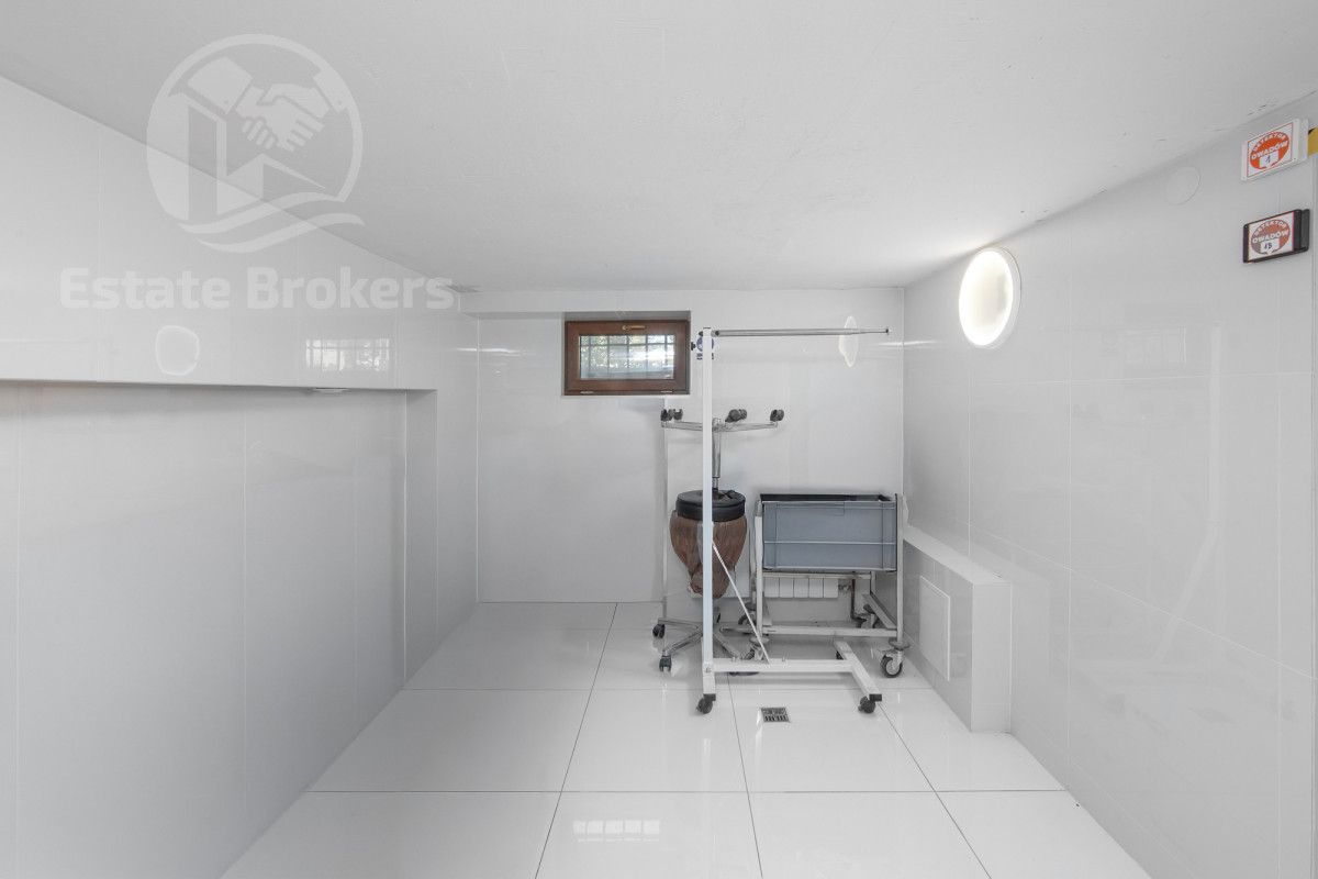 Lokal Wrocław Oporów, ul. Lakiernicza. Zdjęcie 13