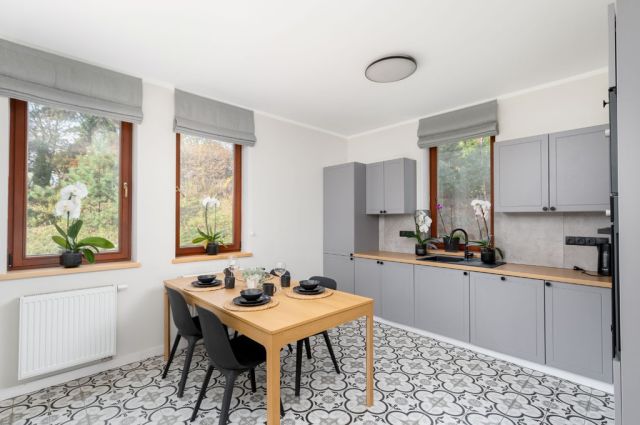 dom wolnostojący, 5 pokoi Masłomiąca, ul. Klonowa. Zdjęcie 8