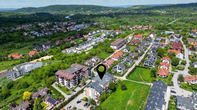 Nieruchomość komercyjna Kraków Pychowice, ul. Zakrzowiecka. Zdjęcie 1