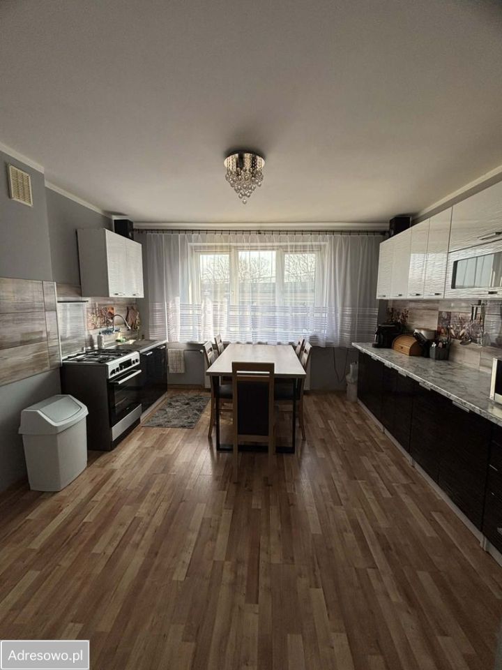 dom wolnostojący, 4 pokoje Ciechanów, ul. Równa. Zdjęcie 17