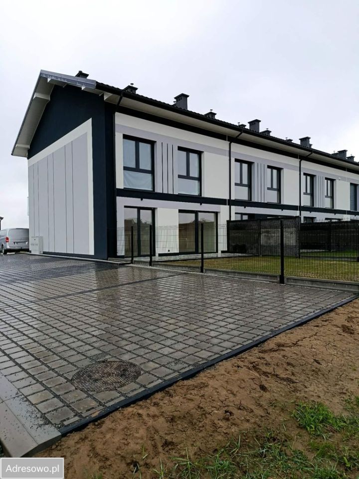 Mieszkanie 3-pokojowe Zaczernie. Zdjęcie 13