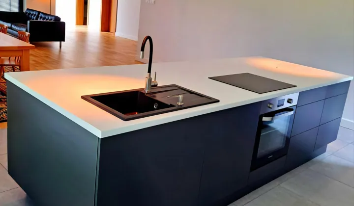 dom wolnostojący, 5 pokoi Czarny Las