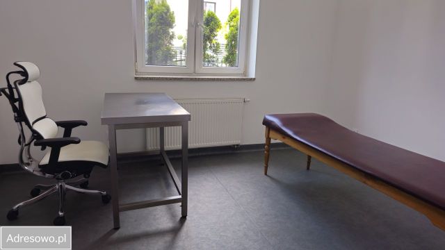 Lokal Ostrowiec Świętokrzyski, ul. Zygmunta Krasińskiego. Zdjęcie 1