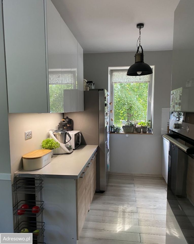 dom wolnostojący, 6 pokoi Urle, ul. 1 Maja. Zdjęcie 2