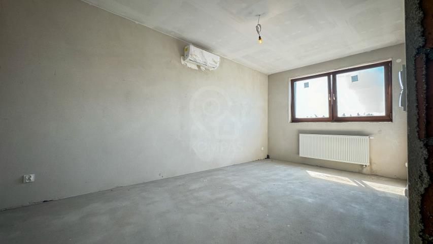 dom szeregowy, 8 pokoi Wrocław, ul. gen. Stefana Grota-Roweckiego. Zdjęcie 11