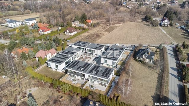 dom, 6 pokoi Dąbrowica. Zdjęcie 21