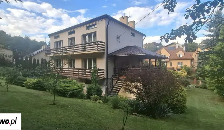 dom wolnostojący, 7 pokoi Przemyśl Centrum, ul. Kazimierza Pułaskiego