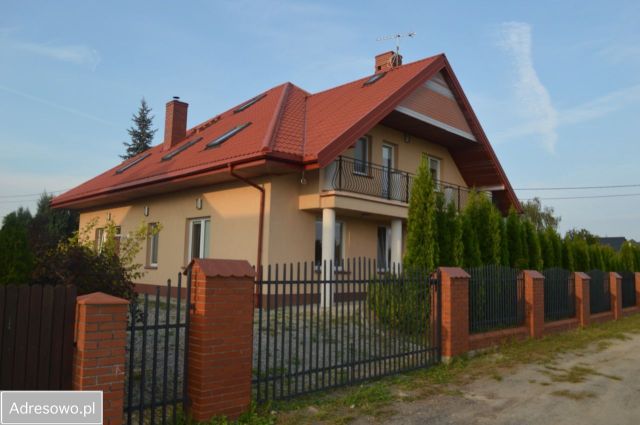dom wolnostojący, 7 pokoi Białystok Zawady, ul. Dolna. Zdjęcie 1