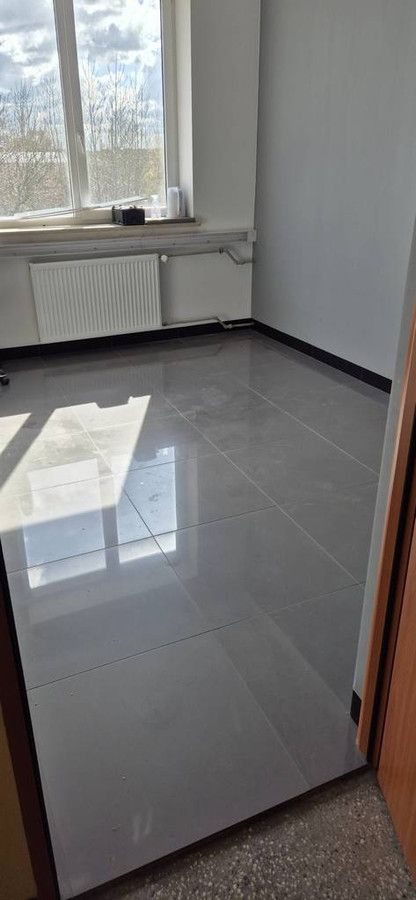 Hala/magazyn Siennica, ul. gen. Władysława Sikorskiego. Zdjęcie 4