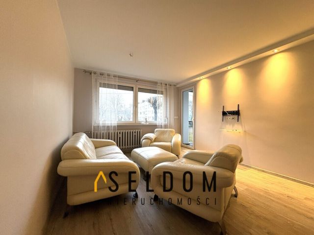 Mieszkanie 2-pokojowe Ozimek, ul. 1 Maja. Zdjęcie 1