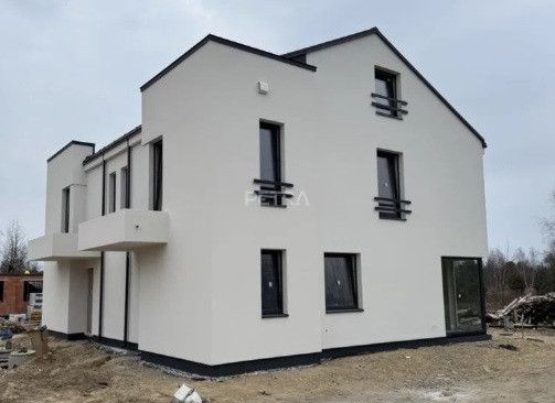 bliźniak, 6 pokoi Powązki. Zdjęcie 5