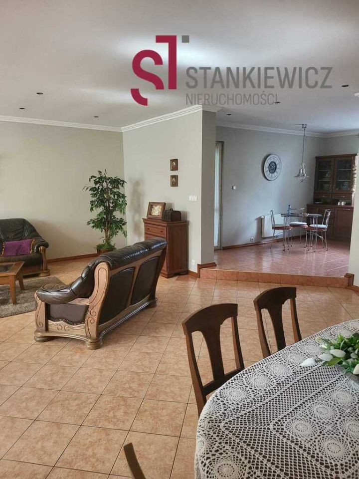 dom wolnostojący, 4 pokoje Rydzyna. Zdjęcie 5