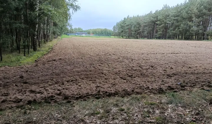 Działka budowlana Szczerby