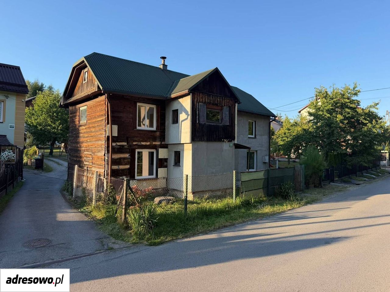 dom wolnostojący, 4 pokoje Pewel Ślemieńska, ul. Krakowska. Zdjęcie 1