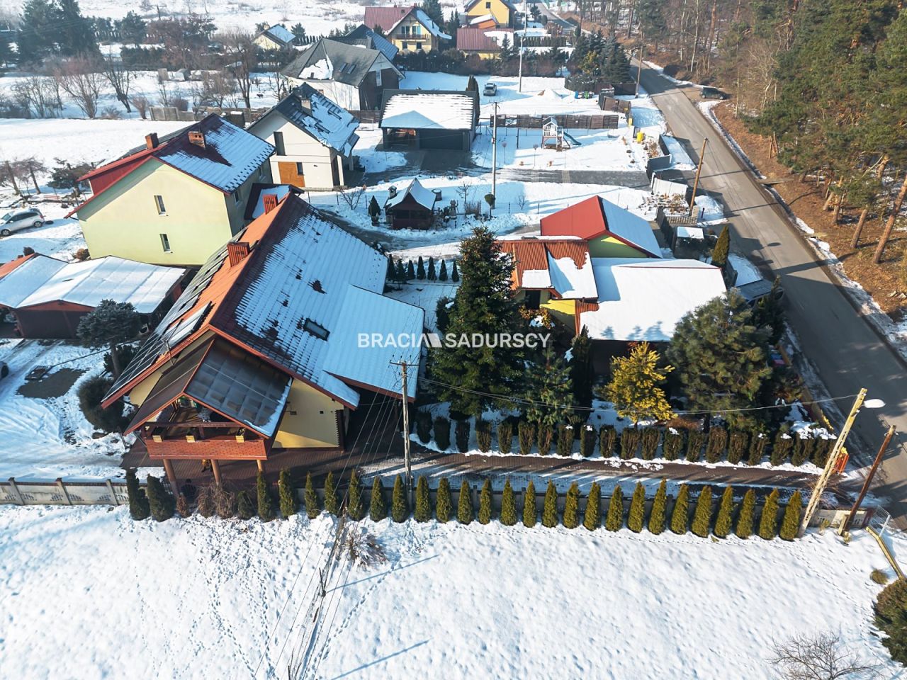 dom wolnostojący, 10 pokoi Brzezie. Zdjęcie 28