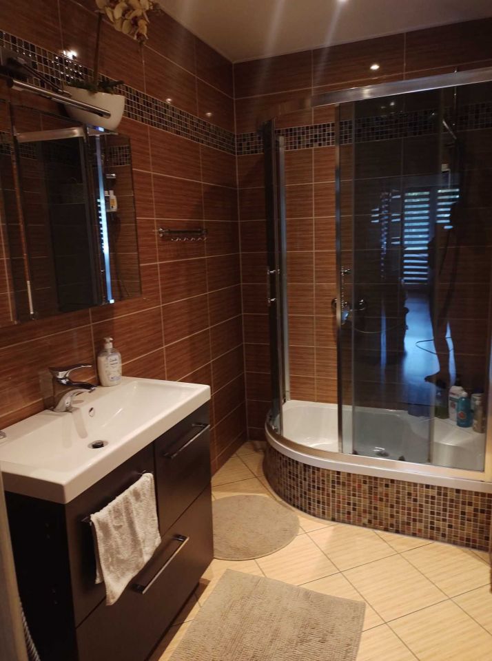 Mieszkanie 3-pokojowe Chrzanów, ul. Niepodległości. Zdjęcie 1