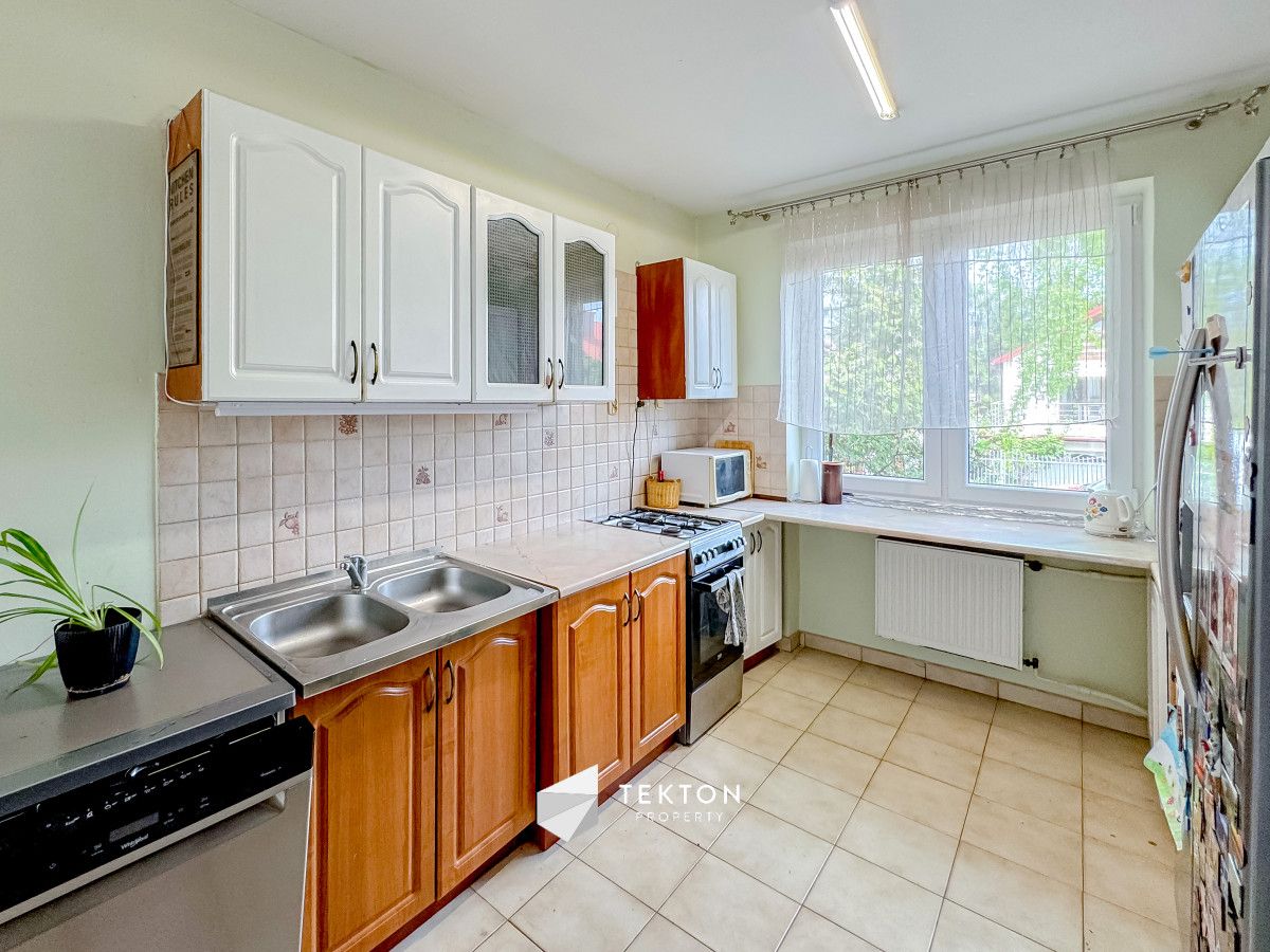 dom wolnostojący, 8 pokoi Łomianki, ul. Sasanki. Zdjęcie 12