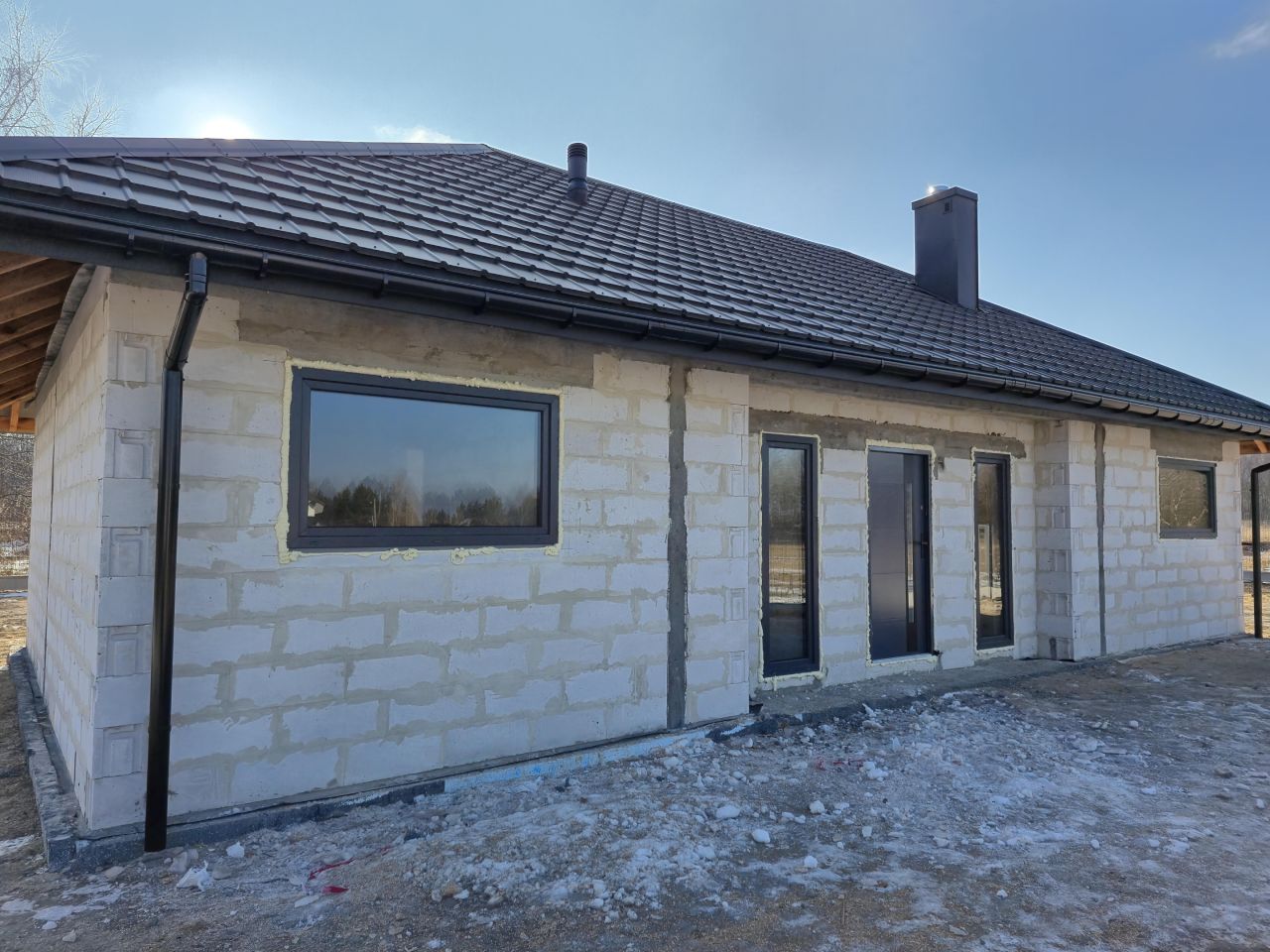 dom wolnostojący, 3 pokoje Mysłów, ul. Sosnowa. Zdjęcie 1