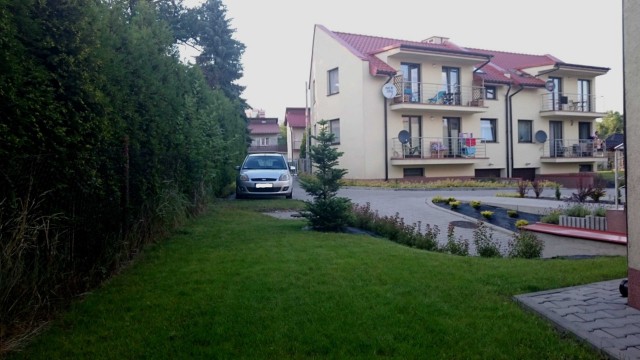 Mieszkanie 3-pokojowe Kraków Kurdwanów, ul. Wyżynna. Zdjęcie 1