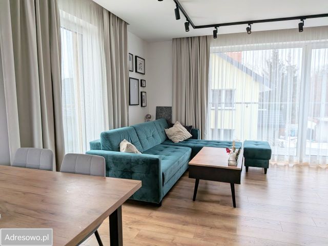 Mieszkanie 3-pokojowe Dąbrowa Górnicza Strzemieszyce Wielkie, ul. Majewskiego. Zdjęcie 1