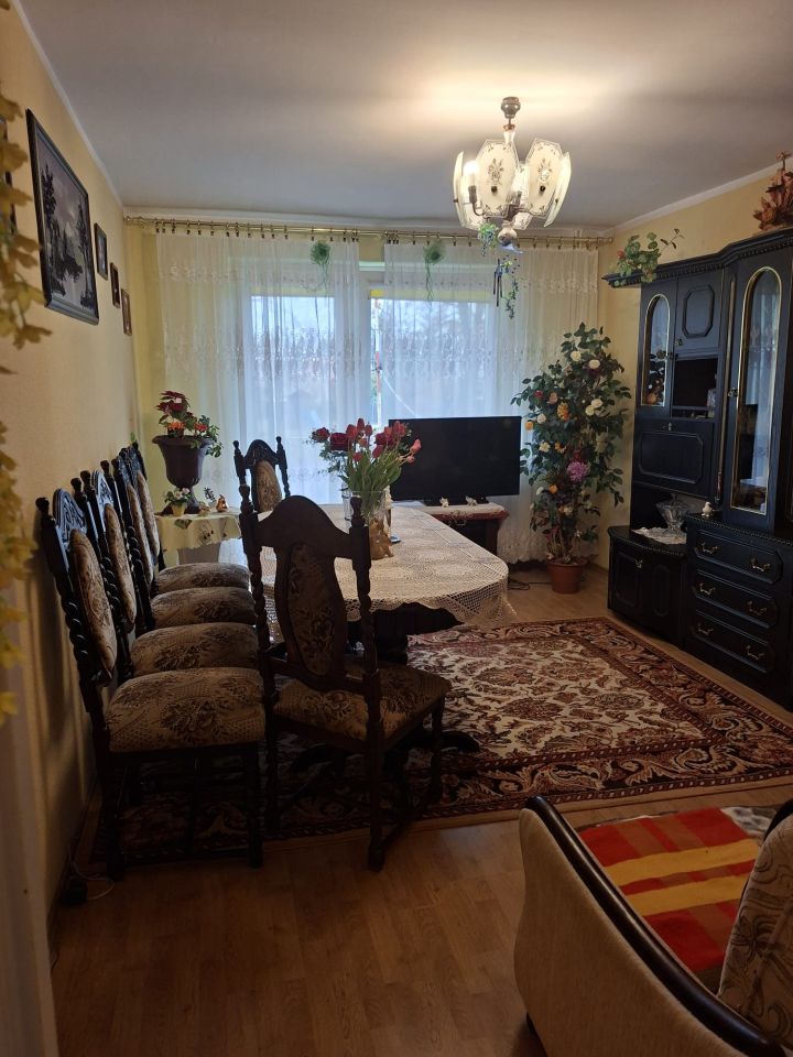 Mieszkanie 3-pokojowe Kąty osada. Zdjęcie 2