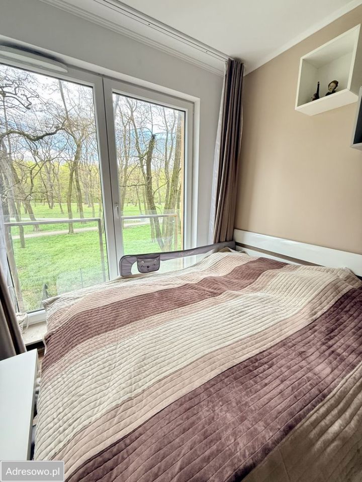 Mieszkanie 3-pokojowe Poznań Dębiec, ul. 28 Czerwca 1956 r.. Zdjęcie 2