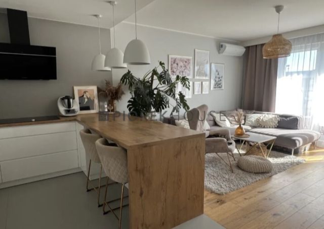 Mieszkanie 3-pokojowe Warszawa Mokotów, ul. Siekierkowska. Zdjęcie 1