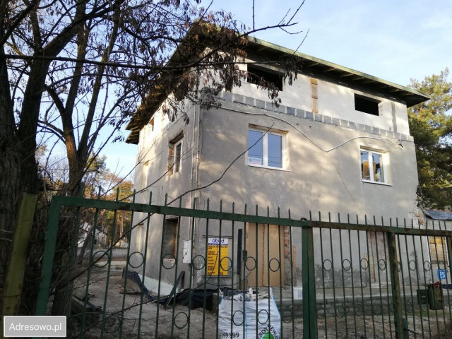 dom wolnostojący, 10 pokoi Warszawa Wawer. Zdjęcie 1