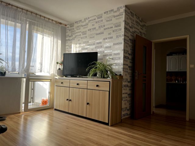 Mieszkanie 3-pokojowe Gorzów Wielkopolski Piaski, ul. gen. Józefa Dowbora-Muśnickiego. Zdjęcie 1