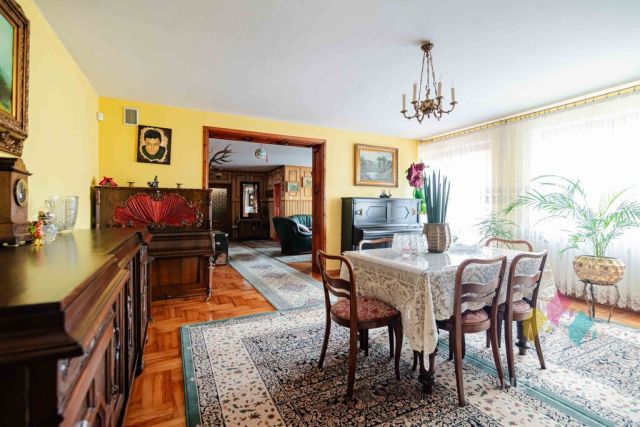 dom wolnostojący, 7 pokoi Sarnowo. Zdjęcie 5