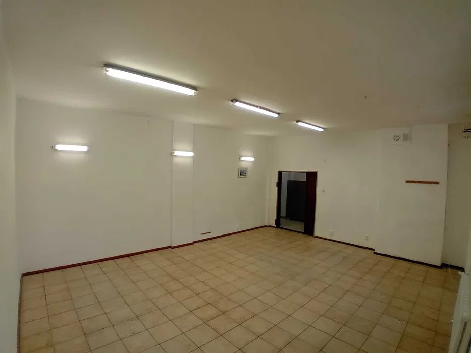 Hala/magazyn Mierzyn. Zdjęcie 8