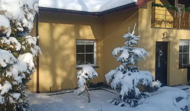 dom wolnostojący, 5 pokoi Wojaszówka