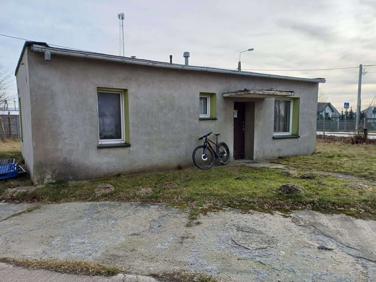 Hala/magazyn Prabuty. Zdjęcie 5