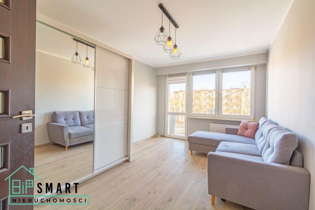 Mieszkanie 3-pokojowe Stalowa Wola, ul. gen. Leopolda Okulickiego. Zdjęcie 1