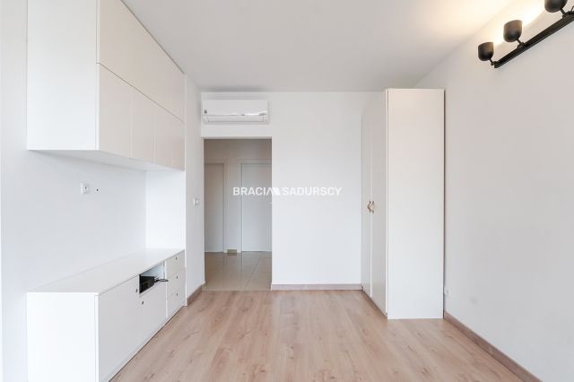 Mieszkanie 3-pokojowe Kraków Dębniki, ul. Czerwone Maki. Zdjęcie 15