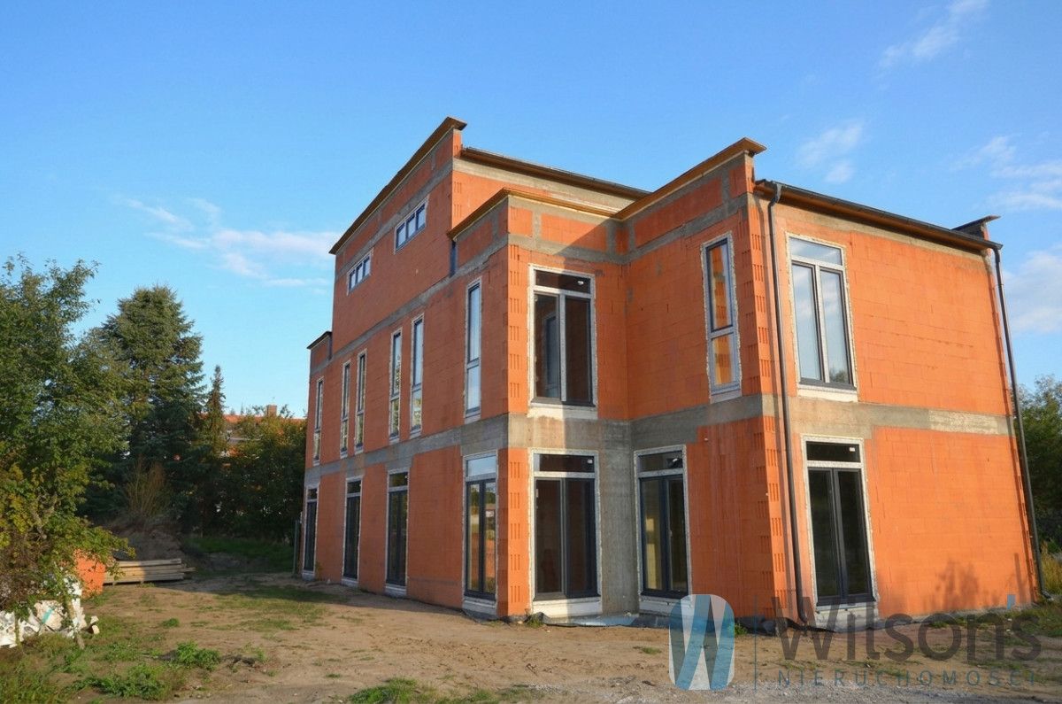 bliźniak, 6 pokoi Łomianki. Zdjęcie 3