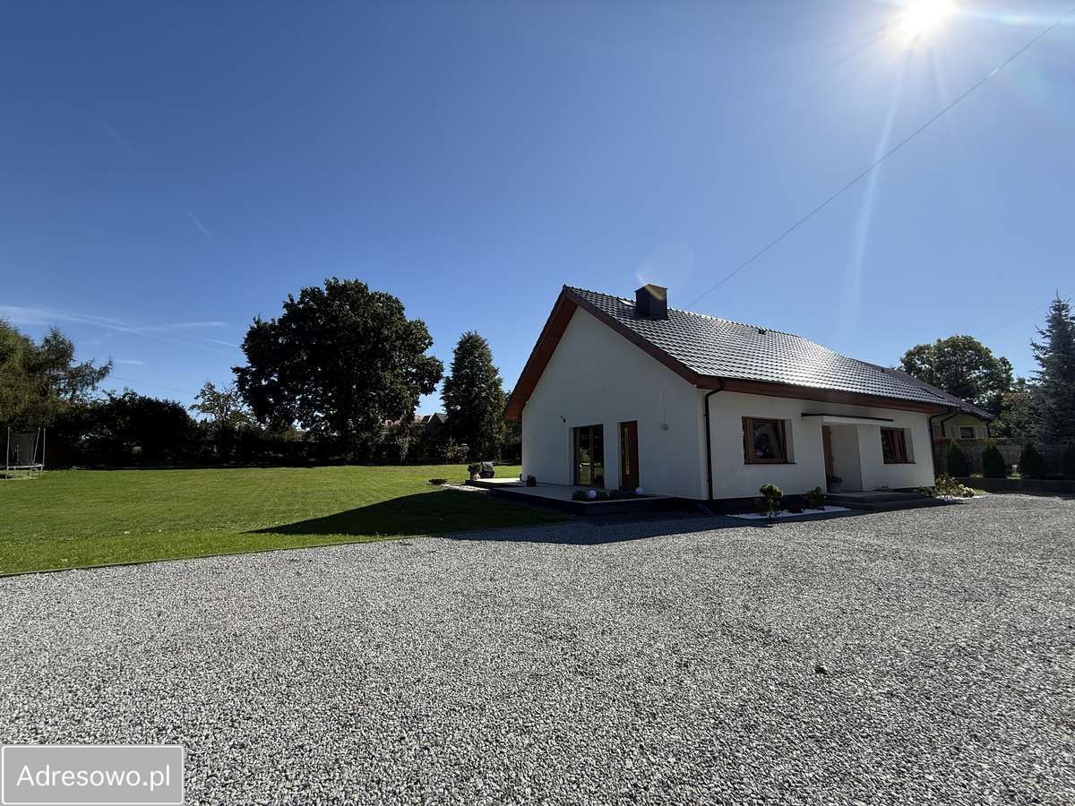 dom wolnostojący, 4 pokoje Uciechów. Zdjęcie 6