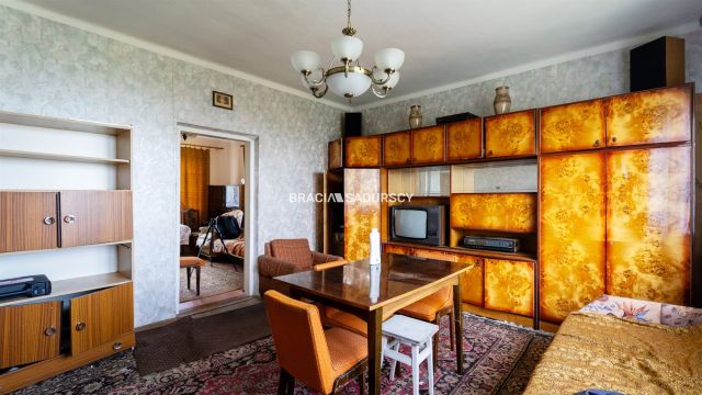 dom wolnostojący, 4 pokoje Łazany. Zdjęcie 36