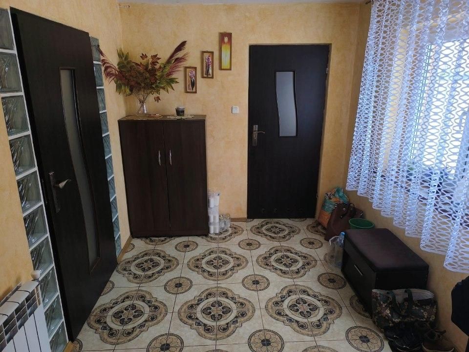 dom wolnostojący, 5 pokoi Laszki Podstaw. Zdjęcie 2