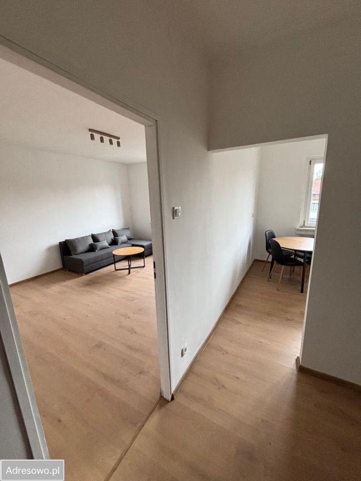 Mieszkanie 1-pokojowe Zabrze Centrum, ul. gen. Charlesa de Gaulle'a. Zdjęcie 8