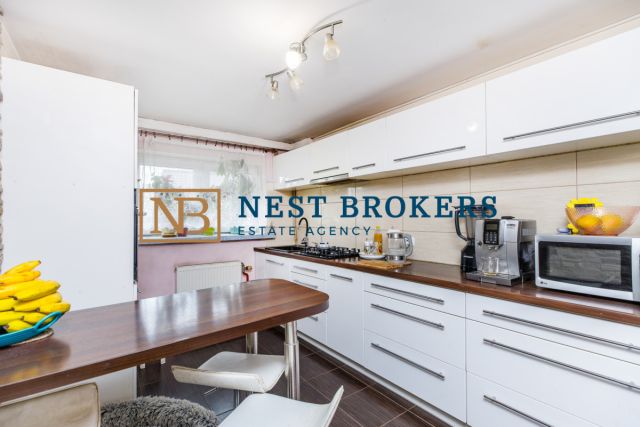 Mieszkanie 3-pokojowe Kraków Kurdwanów, ul. Cechowa. Zdjęcie 1