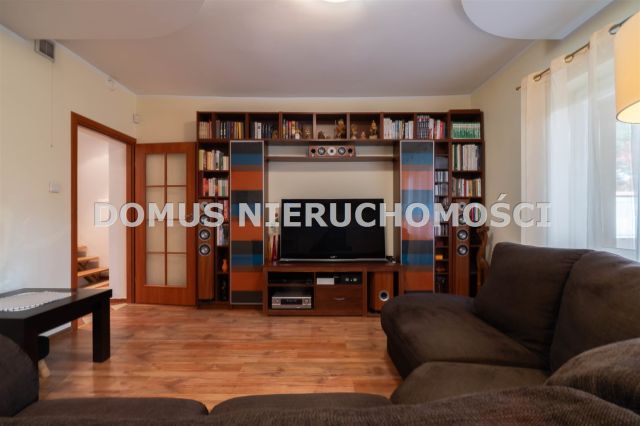 dom wolnostojący, 6 pokoi Justynów. Zdjęcie 10